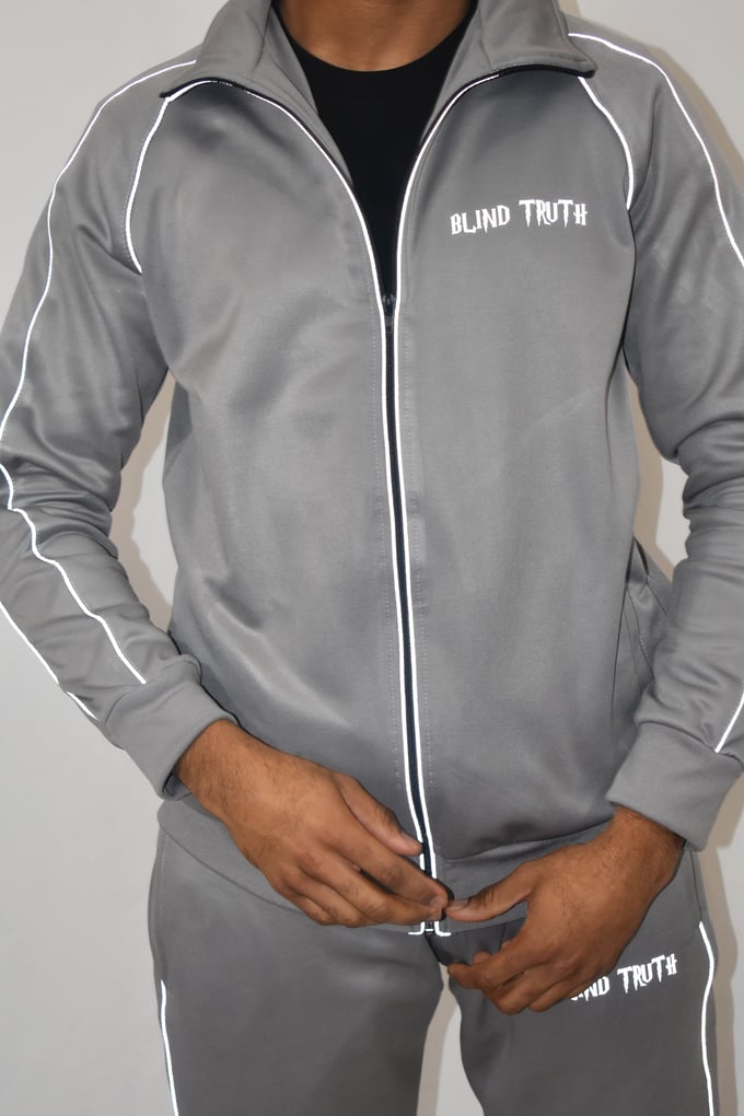 3m sweatsuit best sale